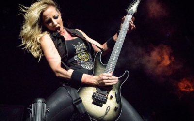 The World’s Most Famous Female Rock Guitarists