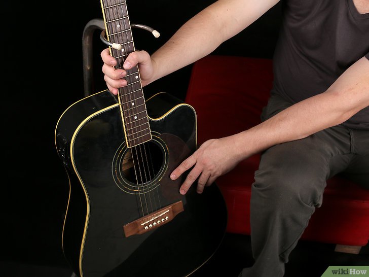 Modern Acoustic Guitar Born