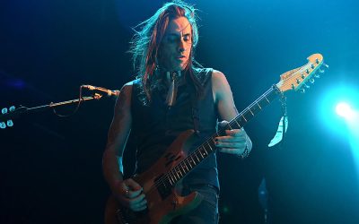 Nuno Bettencourt “The guitar god who pioneered the Funky Metal color”