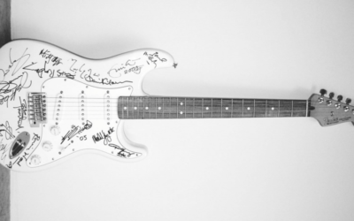 Fender Stratocaster ‘Reach Out To Asia’