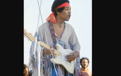 Biographies of World Figures: Jimi Hendrix, the Legendary Guitarist