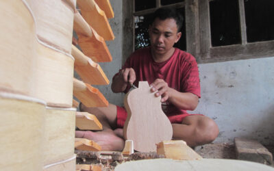 Guitar Village in Baki Sukoharjo, a haven for stringed instruments