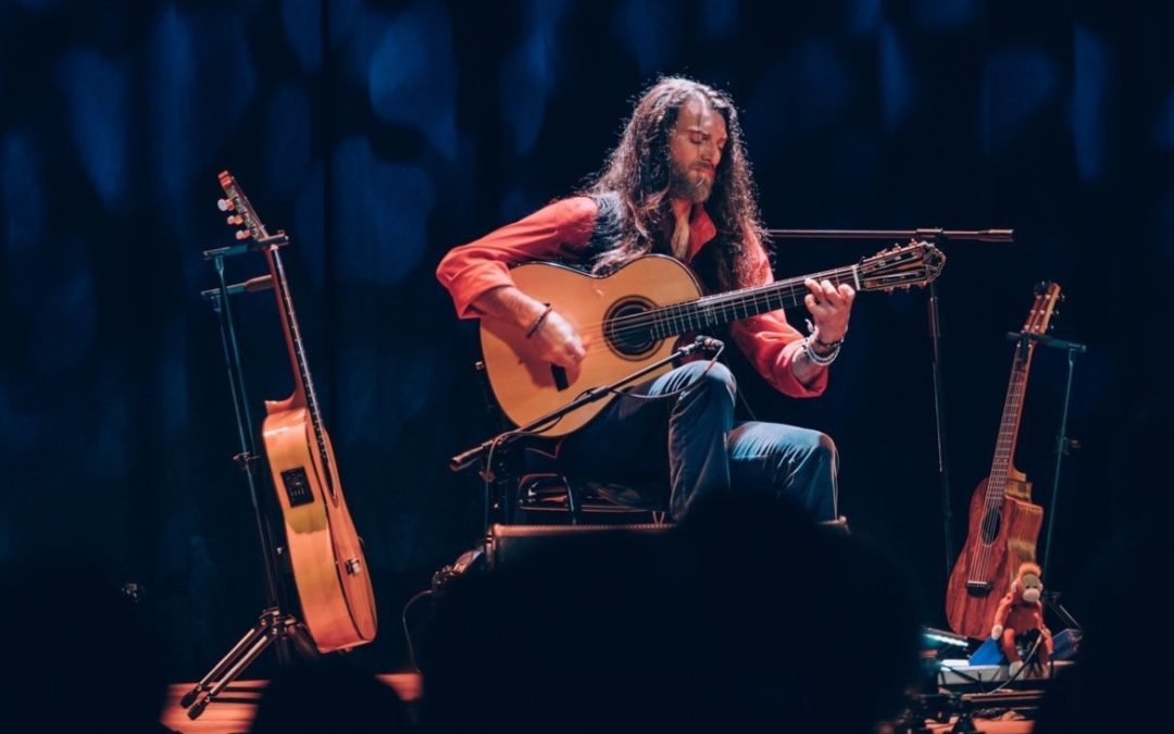 Bali Virtuoso Guitar Performance