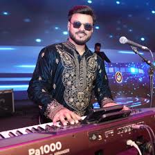 Khan FM (Faraz Khan) – Redefining Pakistani Rock